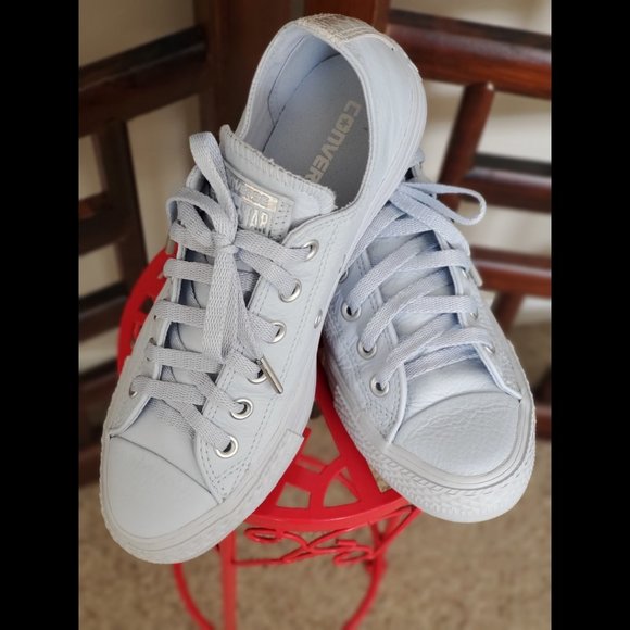 Converse Shoes - Converse Light Blue Leather Men 6/ Women 8 Sneakers Shoes Low Top Lace Up Casual